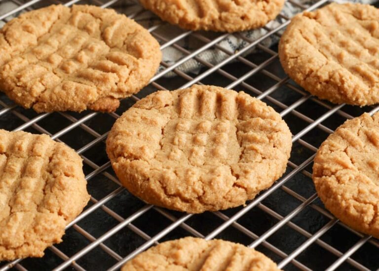 3 Ingredient Peanut Butter Cookies