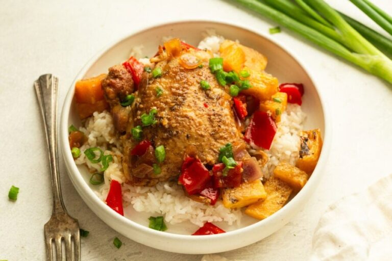 Easy Crockpot Pineapple Chicken