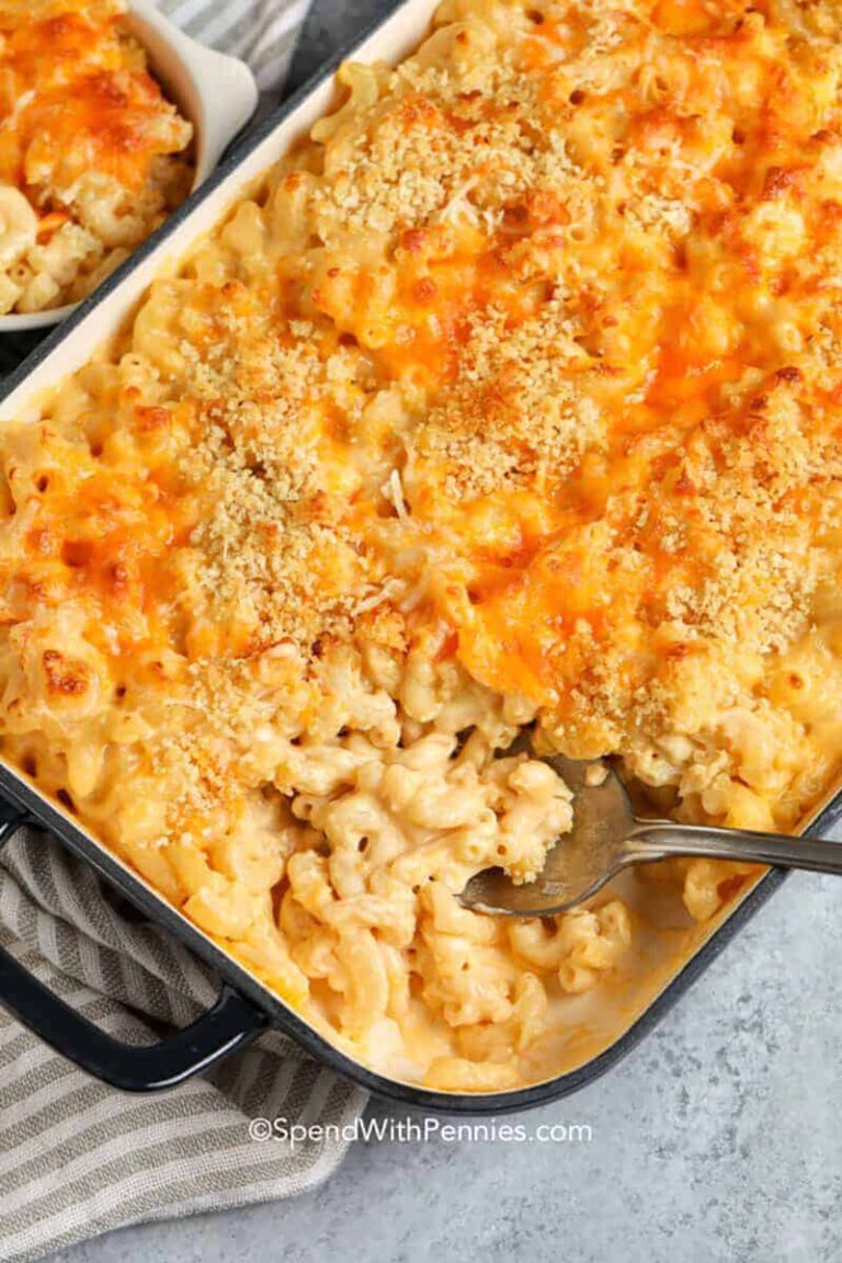 Extra Cheesy Baked Mac and Cheese