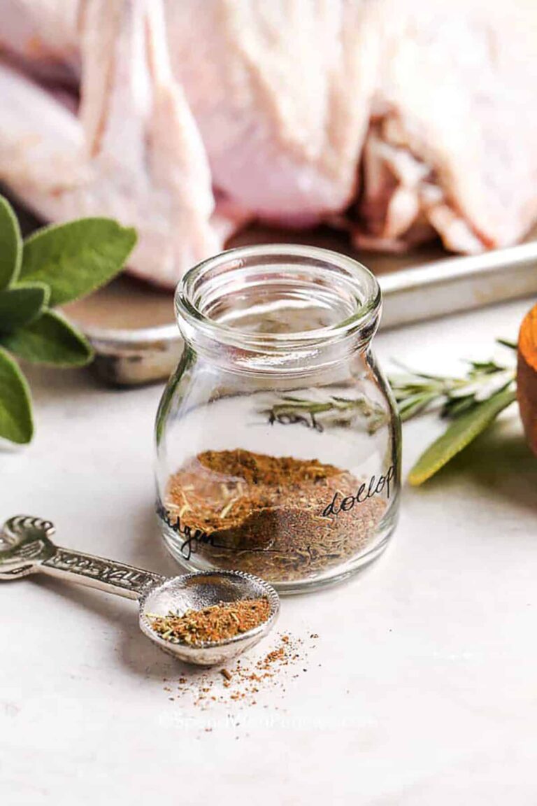 The Perfect Seasoning Blend for Juicy Holiday Turkey 🍗